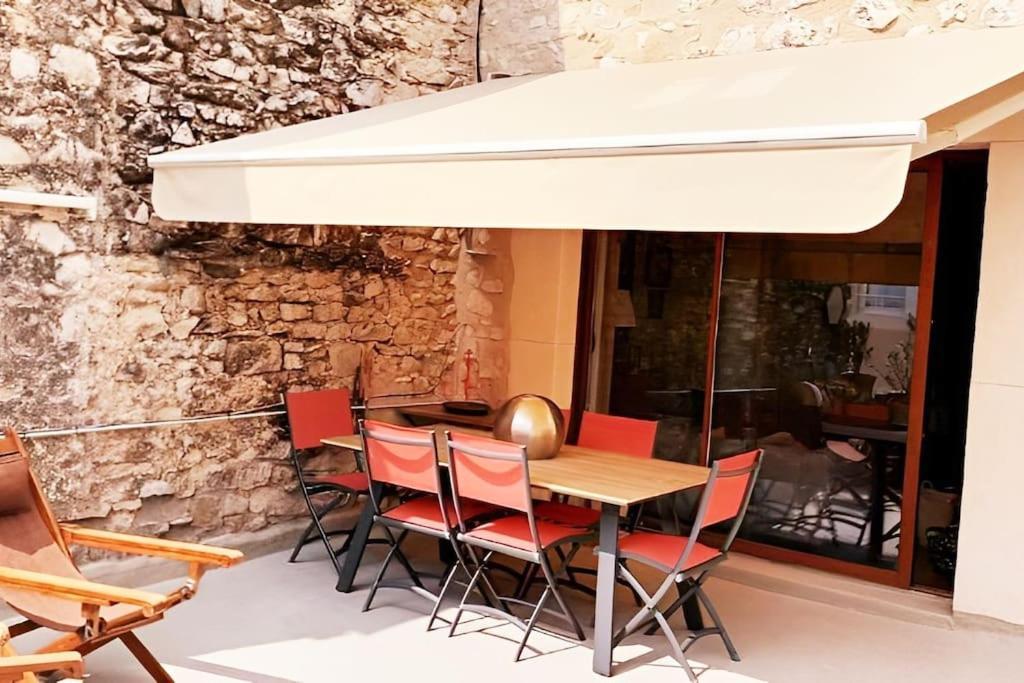 Le Refuge Du Marquis : Agreable T3 Avec Terrasse Appartement Marsanne