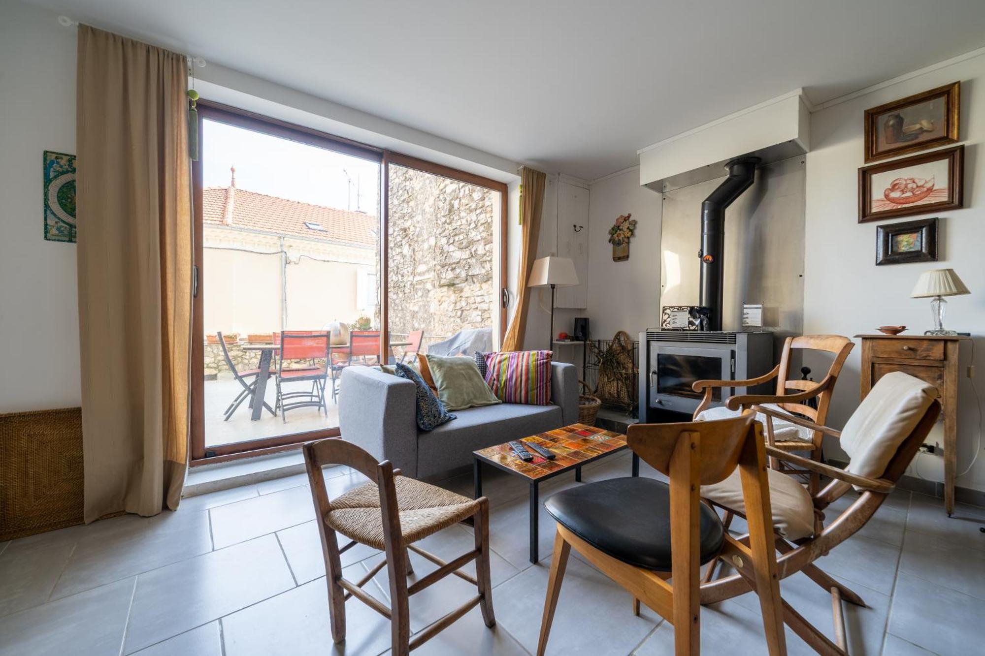 Le Refuge Du Marquis : Agreable T3 Avec Terrasse Apartment