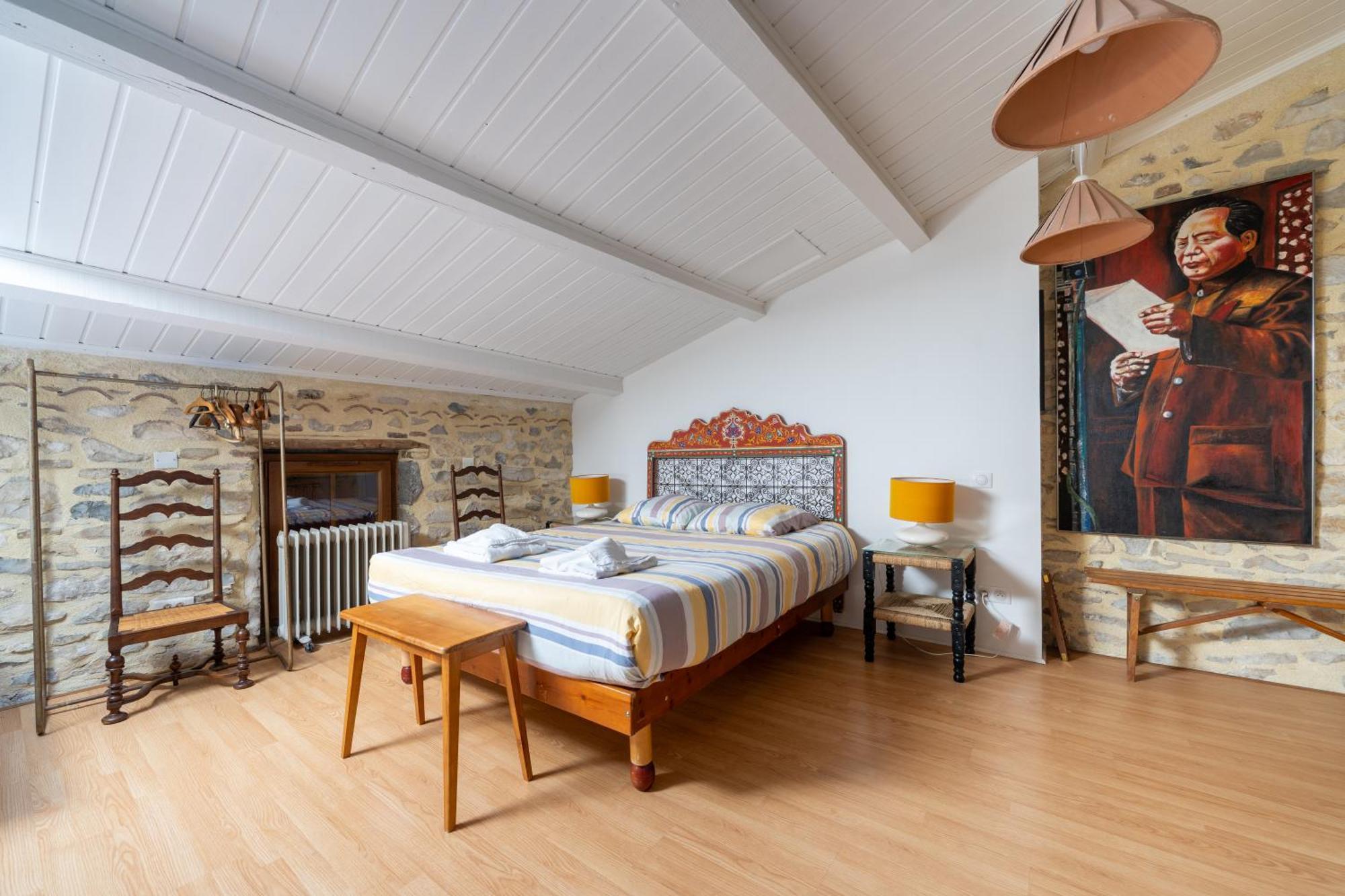 Le Refuge Du Marquis : Agreable T3 Avec Terrasse * Marsanne